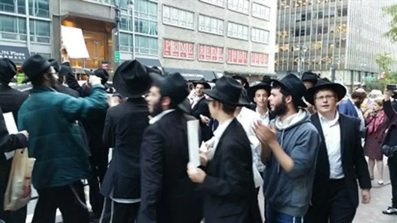 Chabad-AFSI protest in NYC