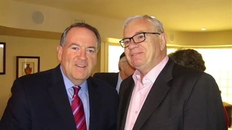 Gov. Mike Huckabee (L) with Rubin Margules