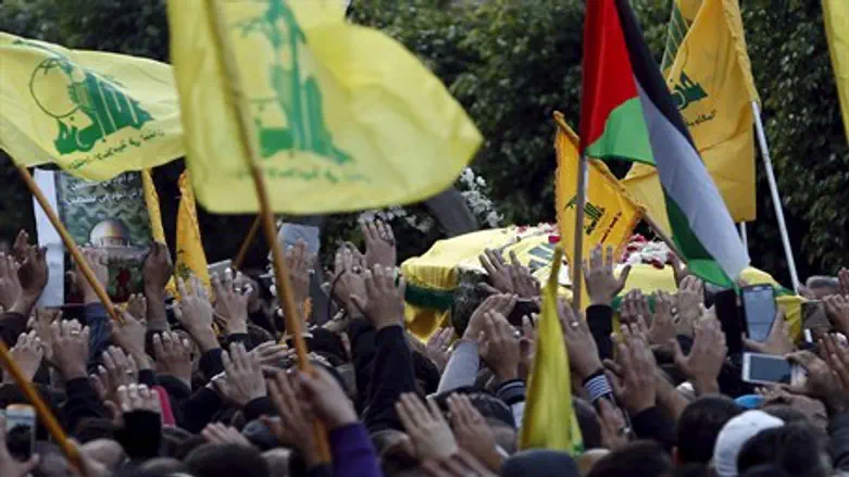 Nazi salute at funeral of Hezbollah terrorist (illustration)