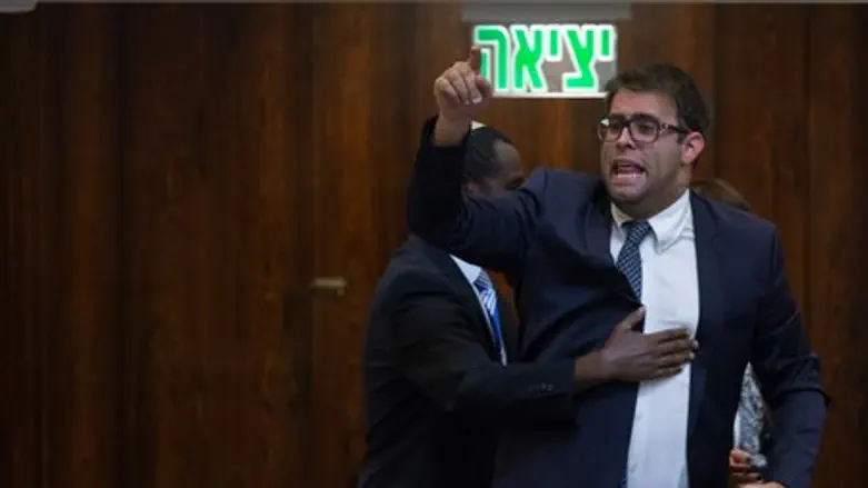 MK Oren Hazan escorted out of Knesset