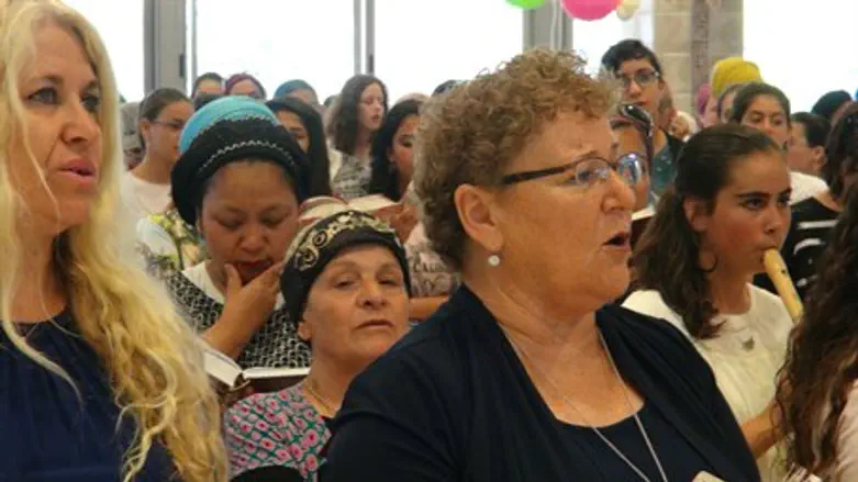 Miriam Peretz at the prayer gathering
