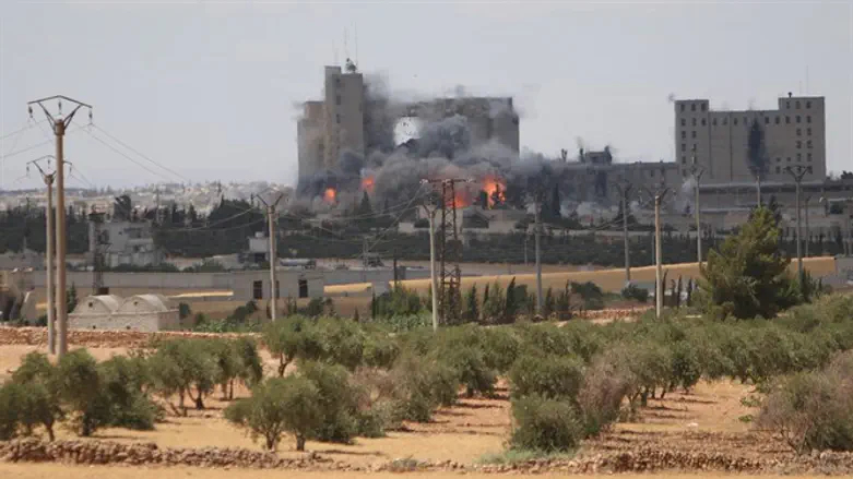 Coalition air strike on Manbij