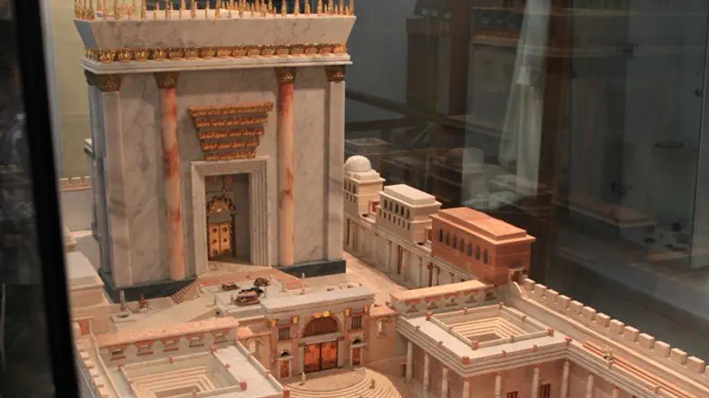 Temple Institute model of Third Temple