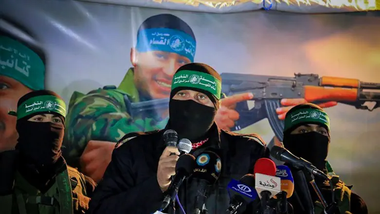 Hamas terrorists at Gaza rally (file)