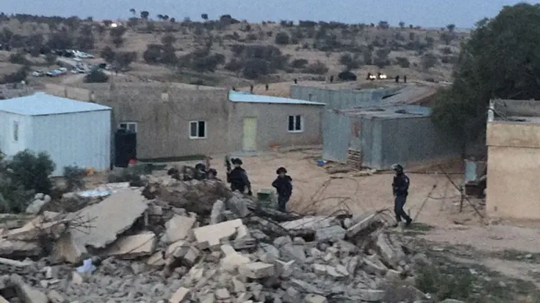 Israeli forces at Umm Al-Hiran