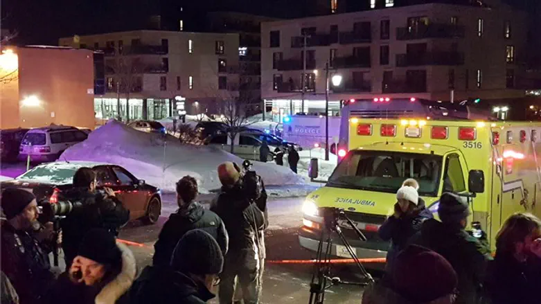 Scene of shooting at the Quebec Islamic Cultural Centre in Quebec