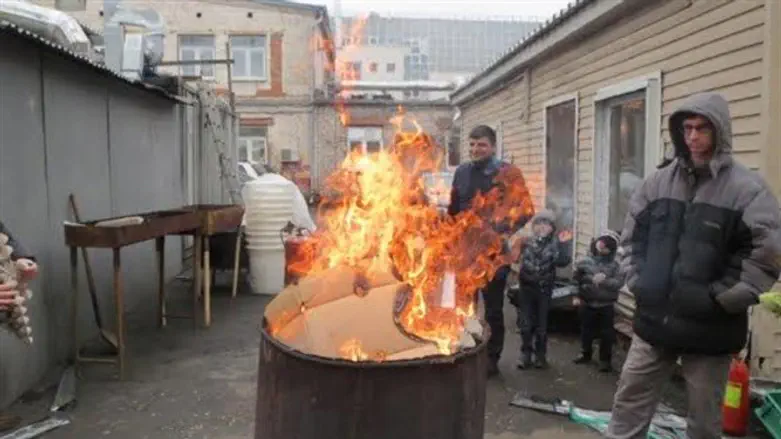 Chametz burning 