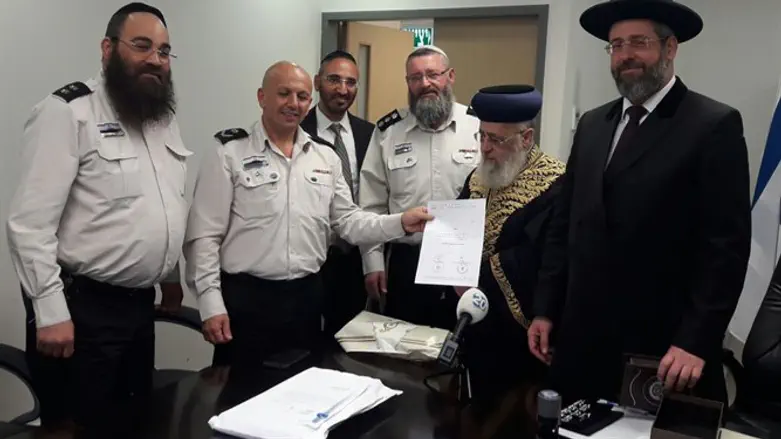 Selling hametz with the Chief Rabbis