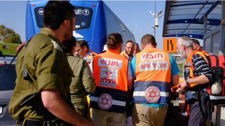 Treating terror victim at Gush Etzion Junction, this afternoon