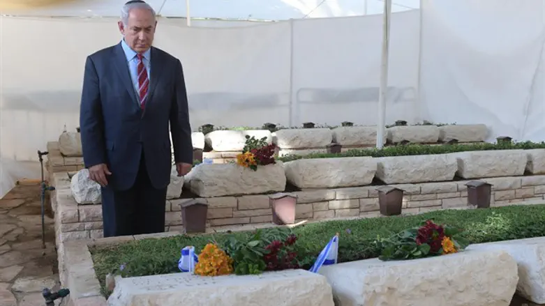 Netanyahu at the memorial for the Altalena victims, tonight