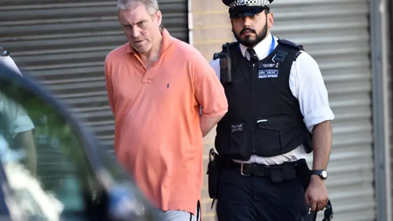 48-year old suspect arrested after running down pedestrians near London mosque