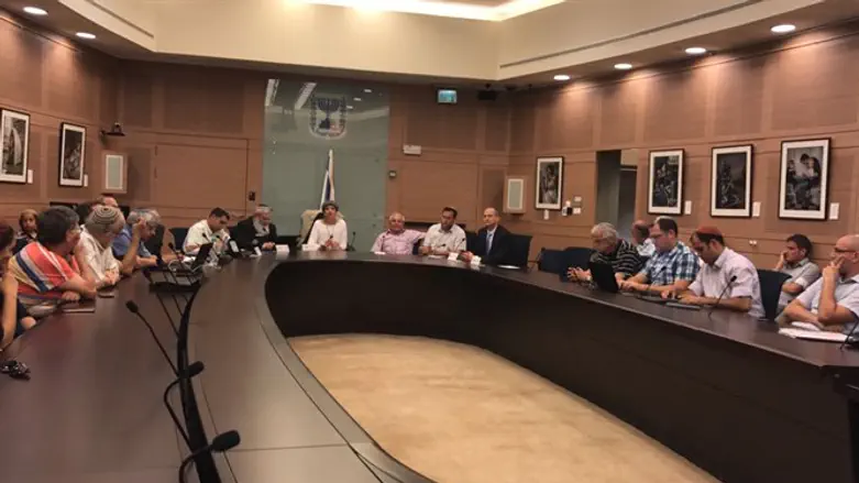 Knesset discussion