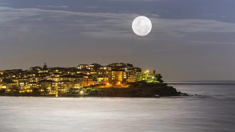 Moon over Bondi Beach