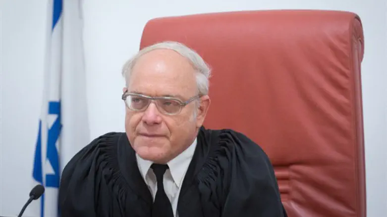 Justice Neil Hendel