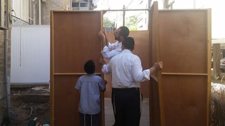 Building a Sukkah for Sukkot holiday