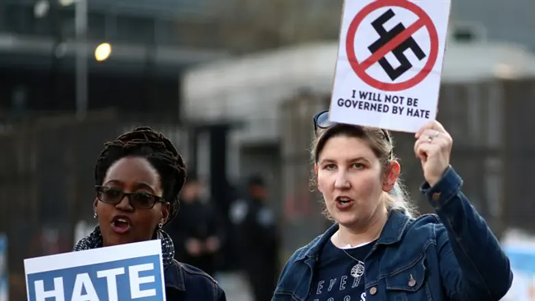An anti-Semitic hatefest greeted Trump in Pittsburgh