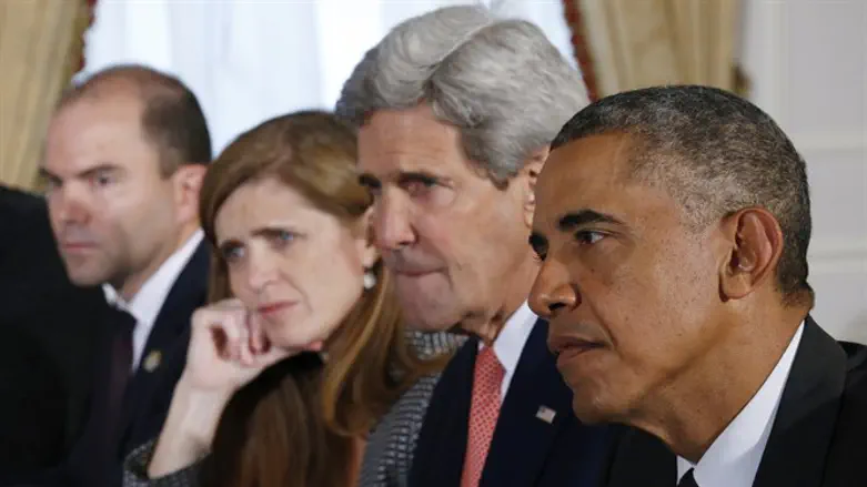 Ben Rhodes (l) with Samantha Power, John Kerry, and Obama