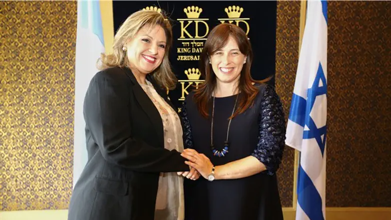 Hotovely and Jovel