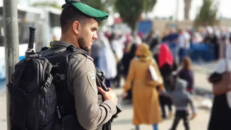 Border Policeman in Jerusalem