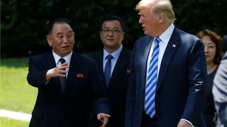 North Korean envoy Kim Yong Chol talks with President Trump