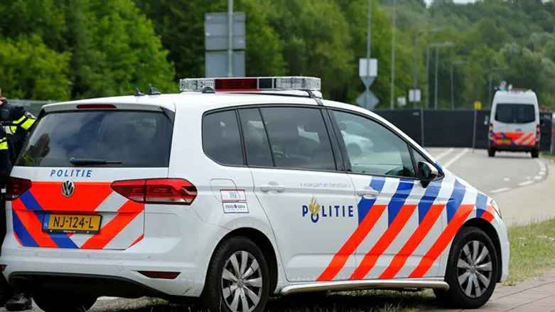 Police in Holland
