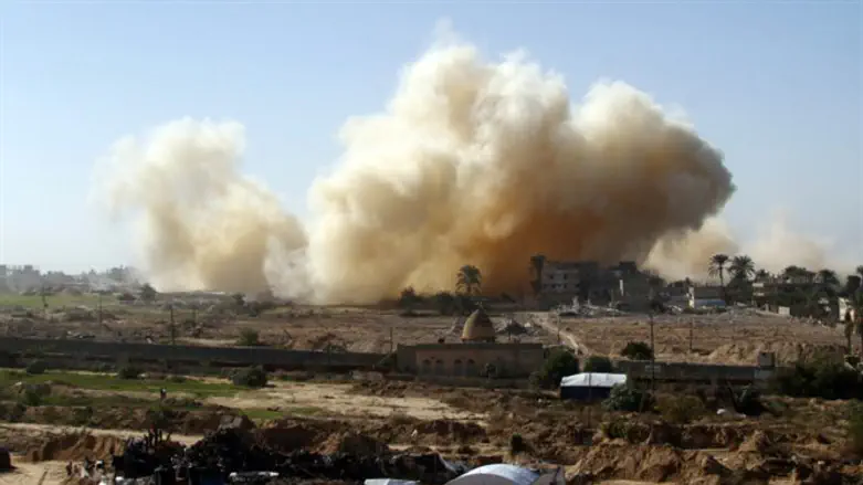 Explosions along Gaza-Sinai border (archive image)