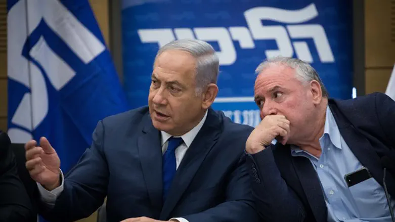 PM Netanyahu and coalition chairman David Amsalem