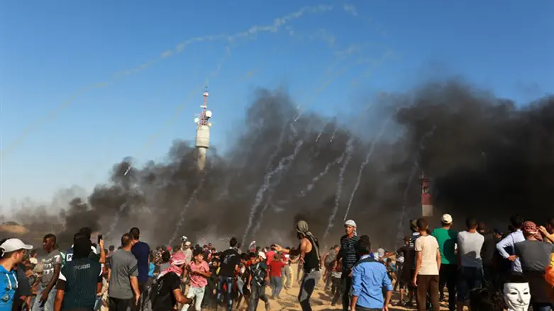 Gaza border pandemonium