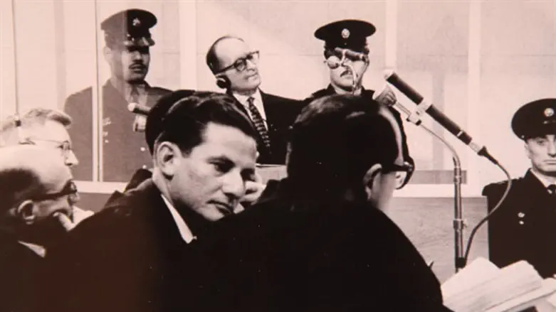 Gideon Hausner, Adolf Eichmann in background