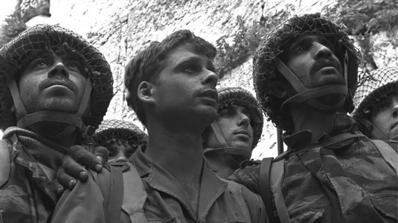 Paratroopers after liberating Western Wall, 1967 / Handout via REUTERS