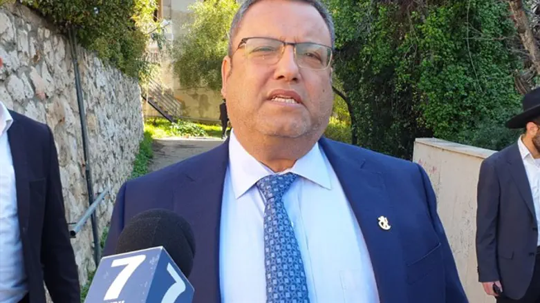 Mayor Moshe Lion