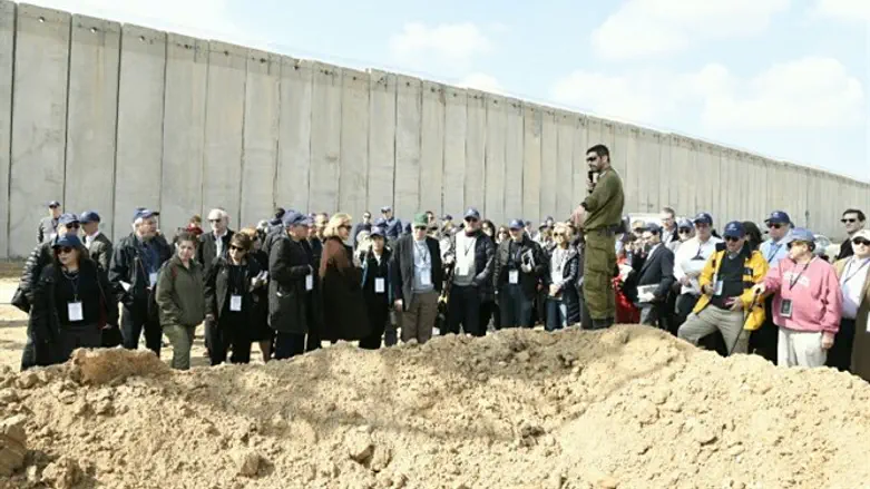 Conference of Presidents leaders visit Gaza border