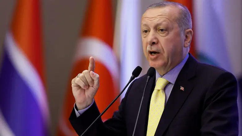 Turkey's Recep Tayyip Erdogan speaking at Organization of Islamic Cooperation