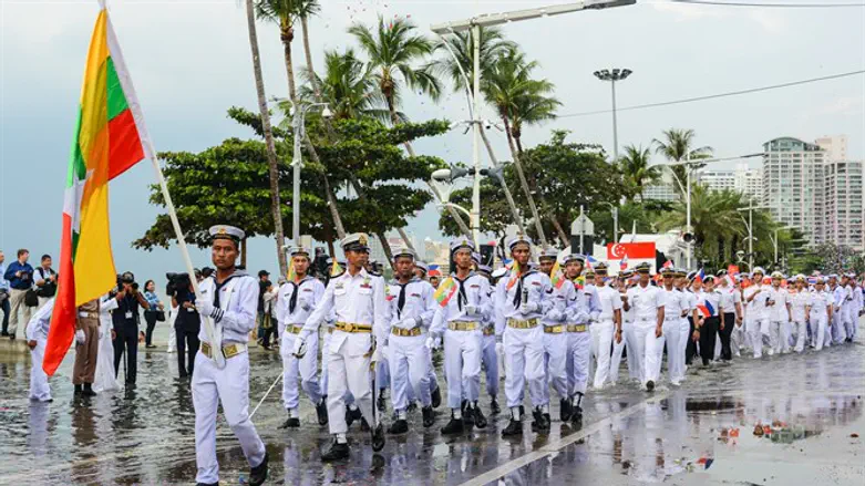 Myanmar Navy parade