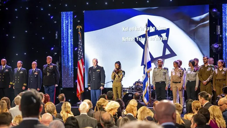 Israeli-American Haim Saban donates $15 million to IDF soldiers