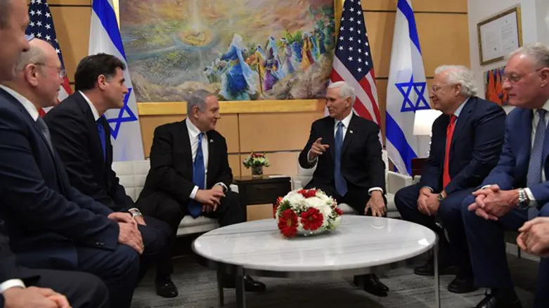 Pence and Netanyahu at their meeting