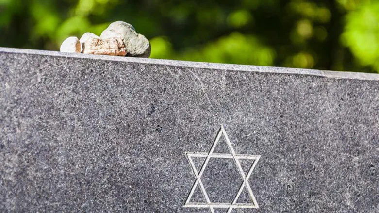 Jewish grave (stock)
