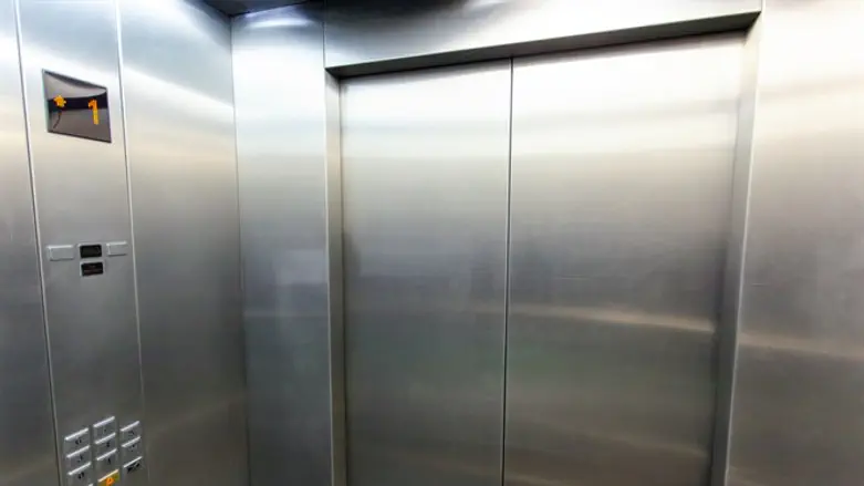 Elevator (stock)