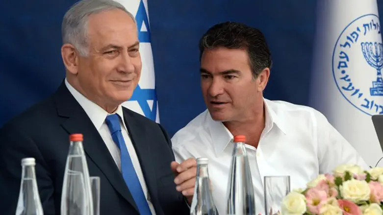 Prime Minister Binyamin Netanyahu and Head of the Mossad Yossi Cohen