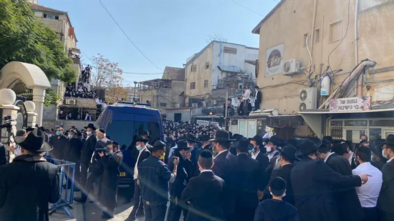 Funeral of Rabbi Aharon David Hadash