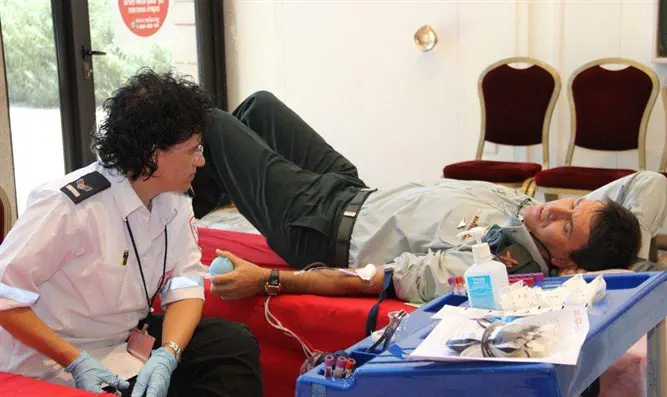 מד"א בקריאה דחופה: בואו לתרום דם-ערוץ 7 