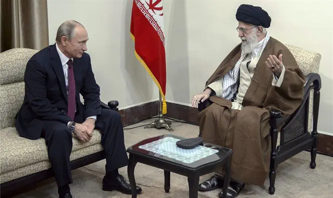 Владимир Путин и аятолла Хаменеи