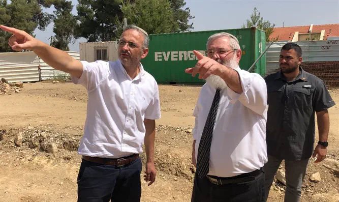 Раввин Эли Бен-Дахан в Бейт-Эле