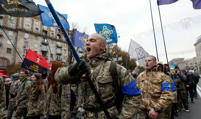 Nazi collaborator greeting becomes official Ukraine army salute | Israel  National News - Arutz Sheva