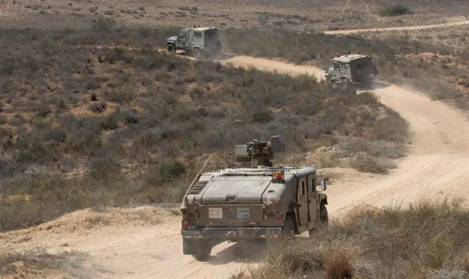Силы ЦАХАЛ, патрулирующие границу с сектором Газы