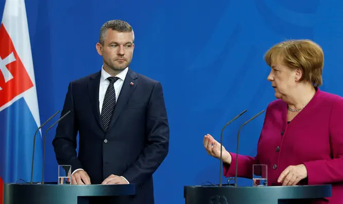 Пеллегрини и Меркель