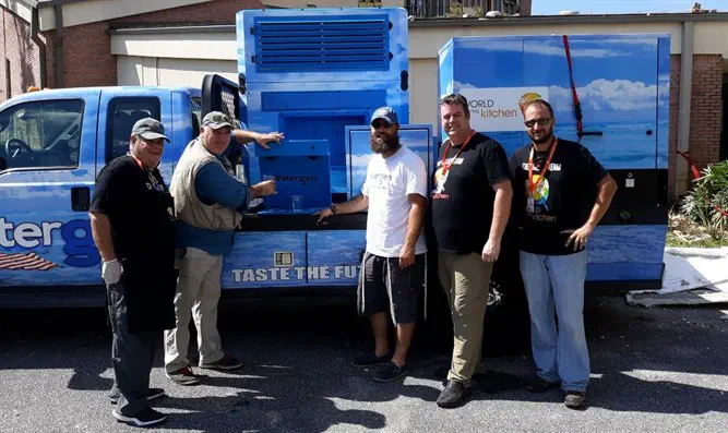 פיתוח ישראלי: מים שנוצרים מהאוויר-ערוץ 7 