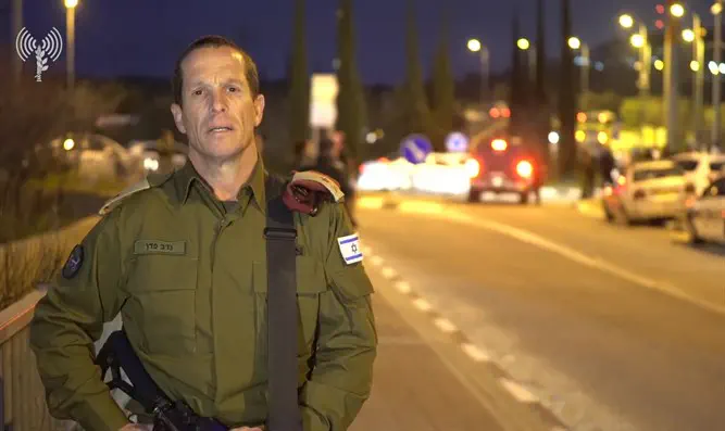 תגובות נזעמות לעיתונאי חדשות 13 שהשתלח באלוף-ערוץ 7 