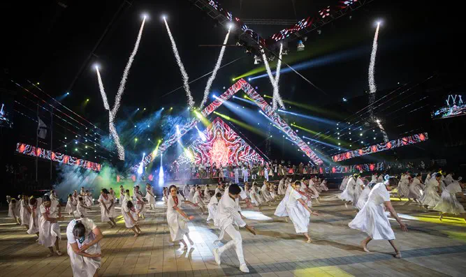 טקס ממלכתי או דיסקוטק?-ערוץ 7 