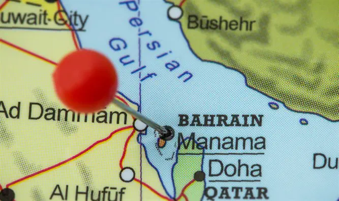 Бахрейн на карте мира. Иллюстрация